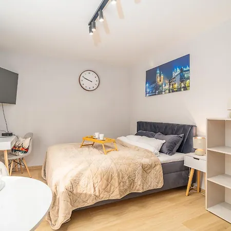 Downtown - Sauna, Ac - By Rentujemy Apartman *