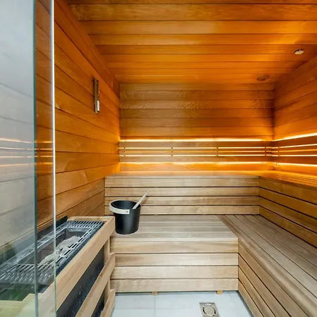 Lägenhet Downtown - Sauna, Ac - By Rentujemy *